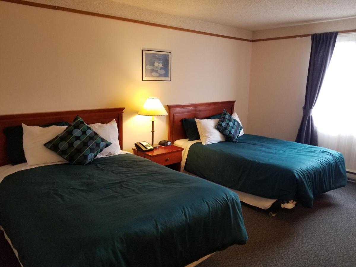 Moosomin Country Squire Inn Eksteriør billede