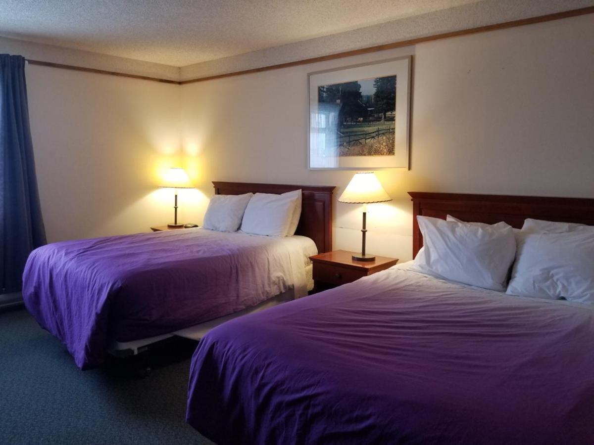 Moosomin Country Squire Inn Eksteriør billede